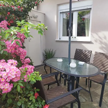 Mary's Dreamy Maisonette Volos