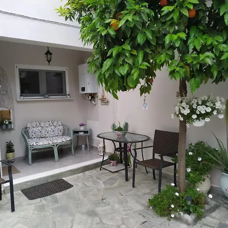 Mary's Dreamy Maisonette Σπίτι διακοπών *