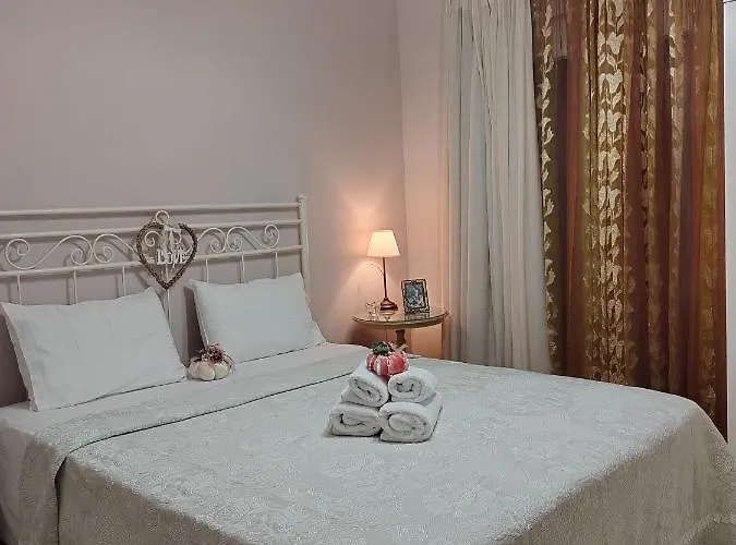 Mary's Dreamy Maisonette