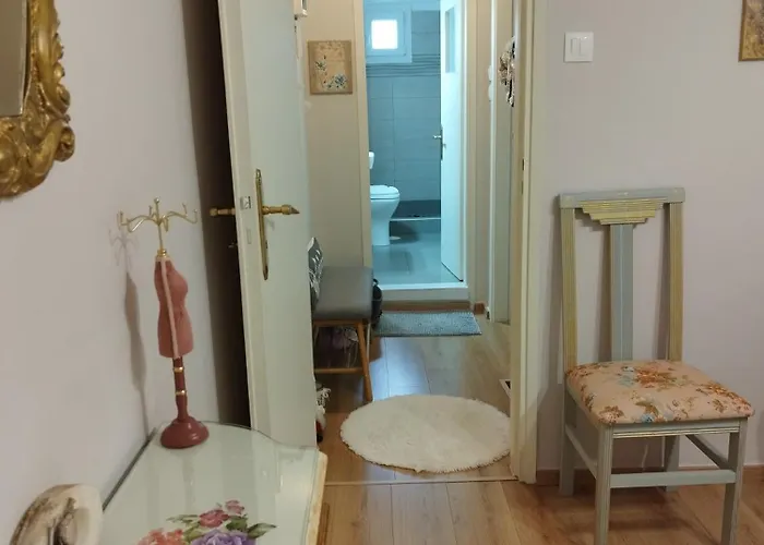 Mary's Dreamy Maisonette Case de vacanță